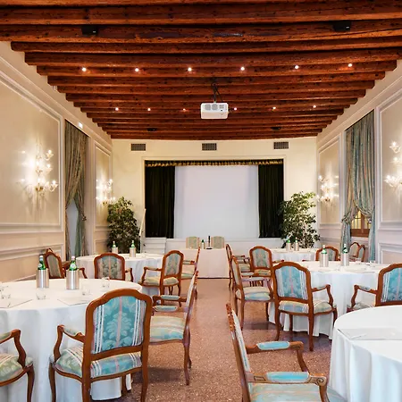 Hotell Michelangelo Vicenza - Starhotels Collezione 4*